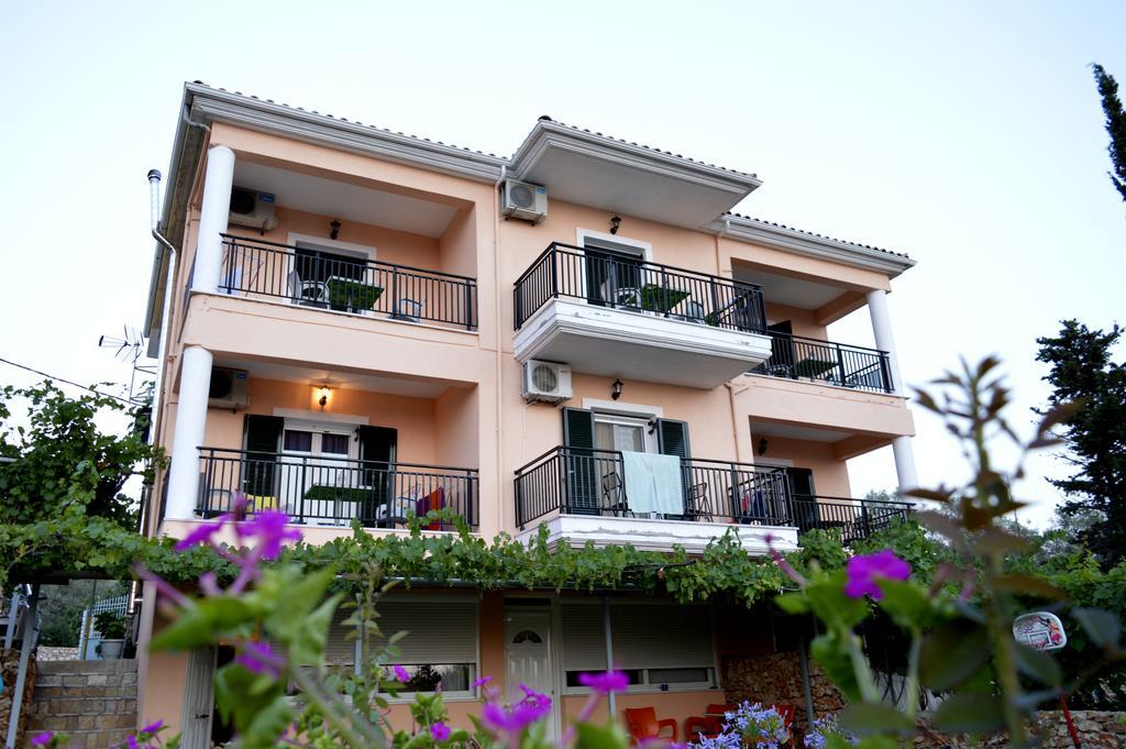 Tsoukaládhes Despoina Rooms מראה חיצוני תמונה